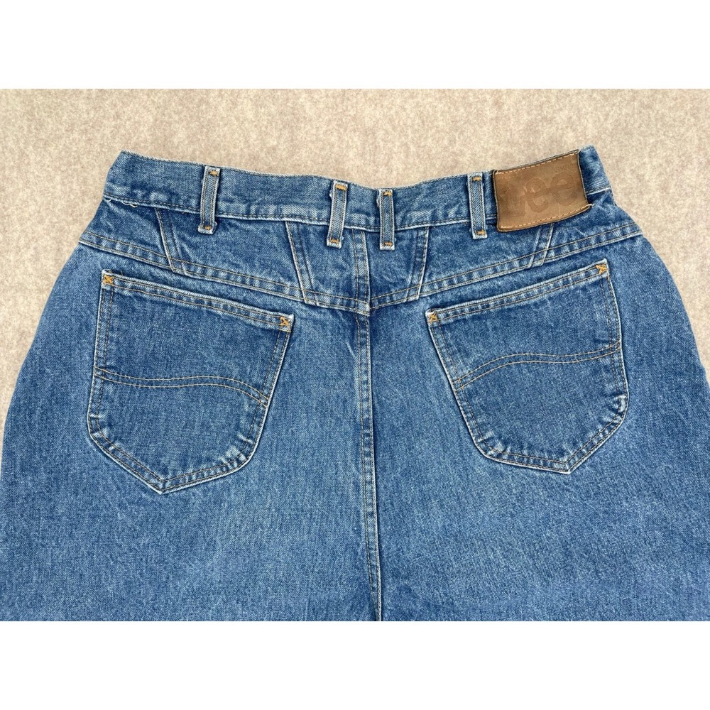 Vintage Lee Riders Women's High Waisted Mom Jeans Medium Wash Size 32